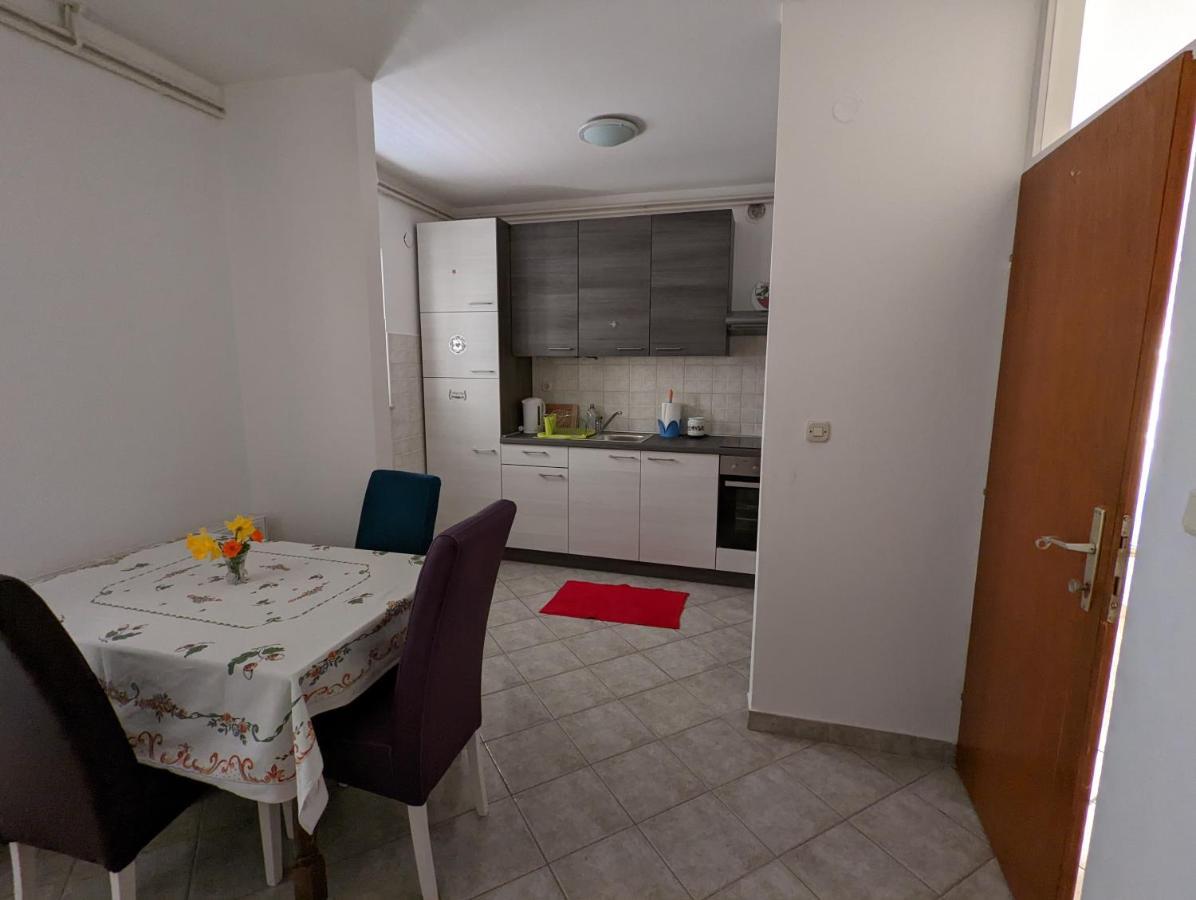 Apartment Bracic Vodice Exteriér fotografie